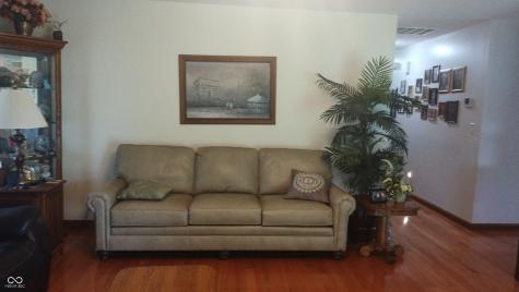 3422 Sycamore Drive Columbus IN 47203