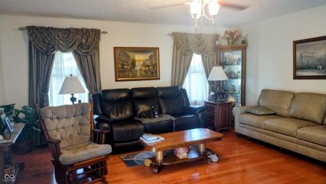 3422 Sycamore Drive Columbus IN 47203