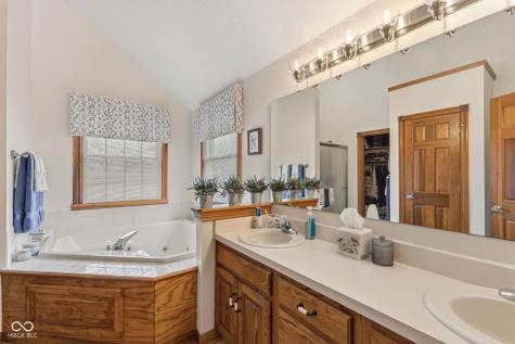 3627 S Southway Drive New Palestine IN 46163