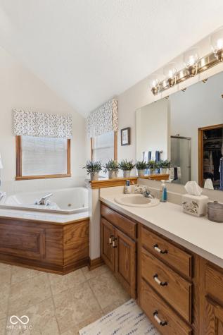 3627 S Southway Drive New Palestine IN 46163