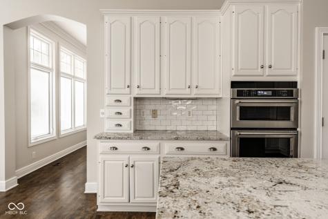 11164 Parkside Crescent Carmel IN 46032