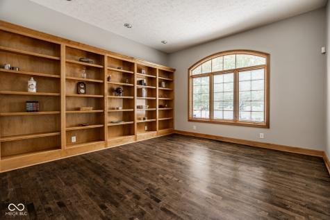 11164 Parkside Crescent Carmel IN 46032