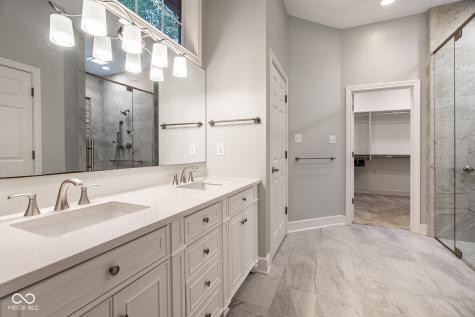 11164 Parkside Crescent Carmel IN 46032