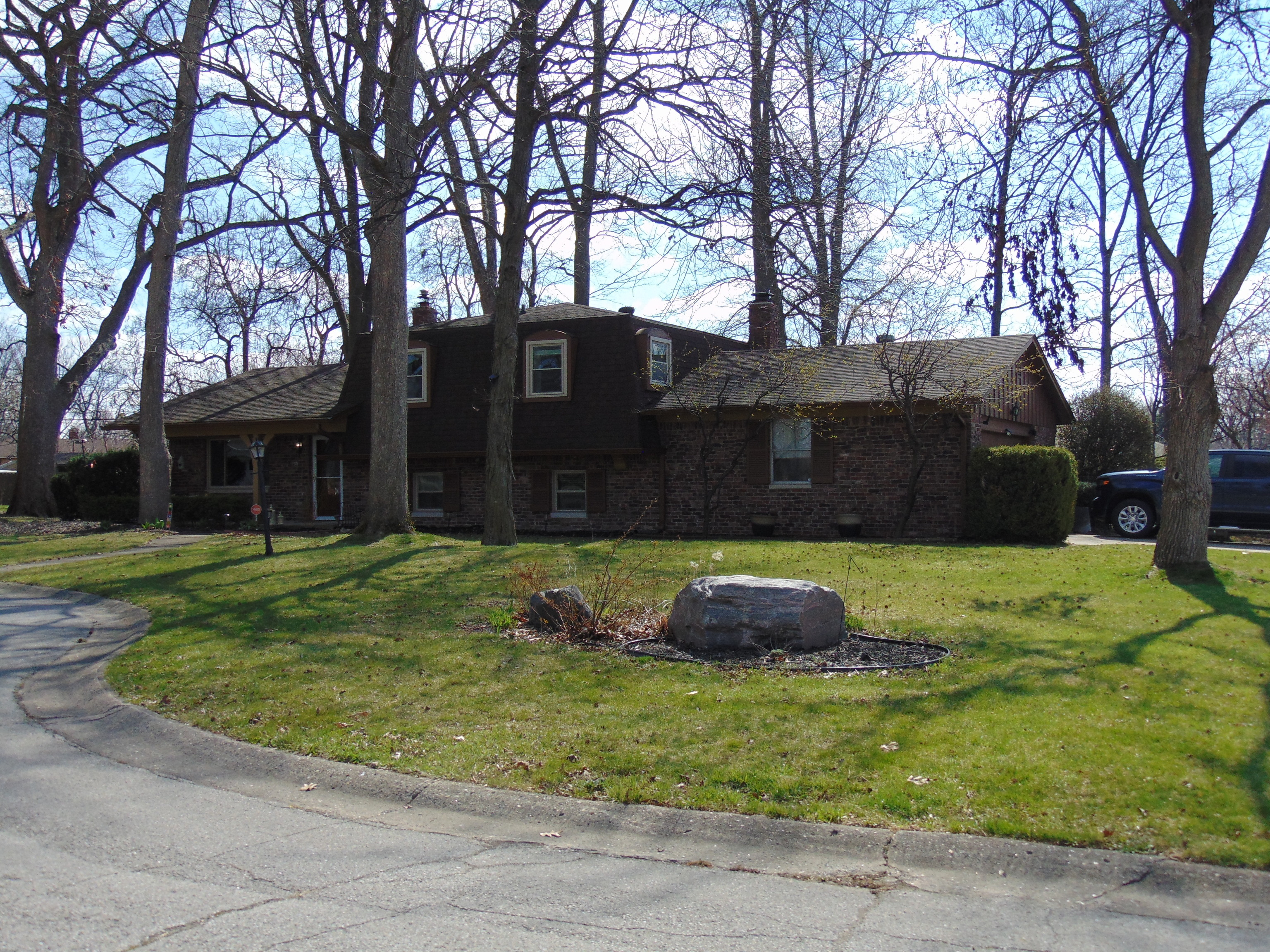 7741 Lola Court Indianapolis IN 46219