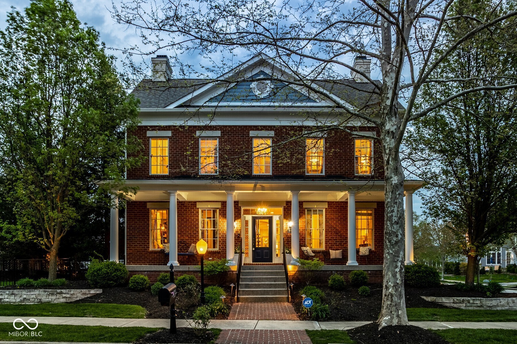 12897 Queens Troop Carmel IN 46032