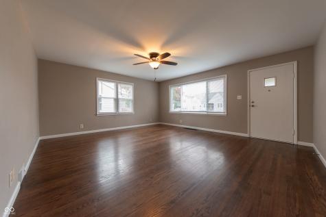 1609 Meridian Street Columbus IN 47201