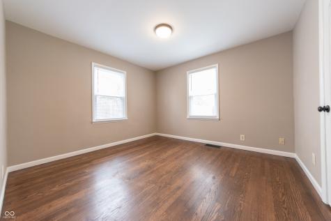 1609 Meridian Street Columbus IN 47201