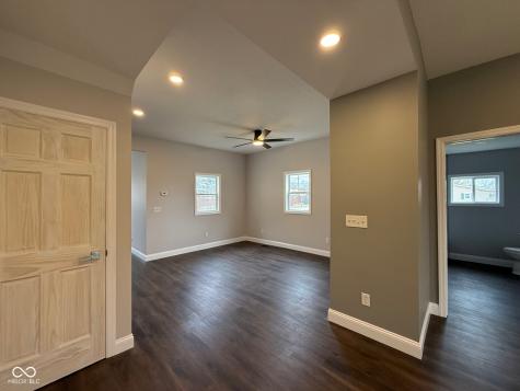 402 S Mulberry Street Fairland IN 46126