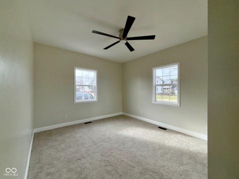 402 S Mulberry Street Fairland IN 46126