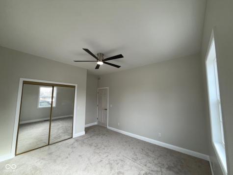 402 S Mulberry Street Fairland IN 46126