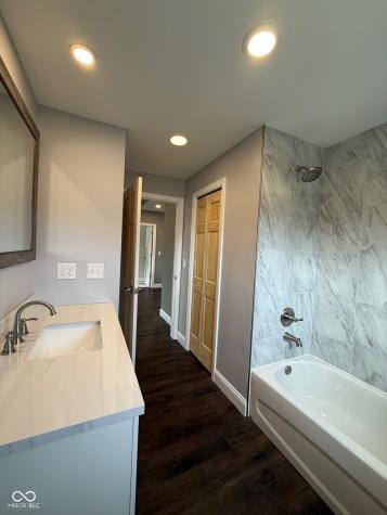 402 S Mulberry Street Fairland IN 46126