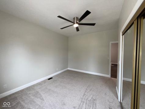 402 S Mulberry Street Fairland IN 46126