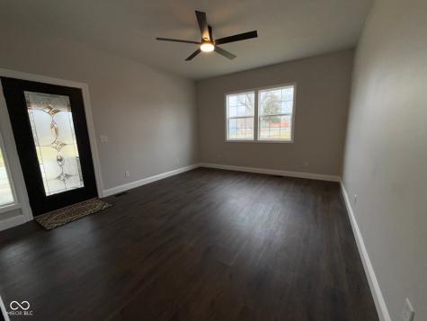 402 S Mulberry Street Fairland IN 46126