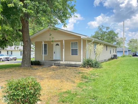 1608 Edgecombe Avenue Indianapolis IN 46227