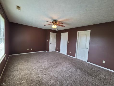 1096 Bumblebee Way Greenfield IN 46140