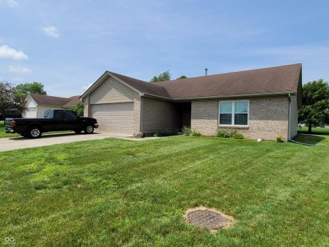 1096 Bumblebee Way Greenfield IN 46140