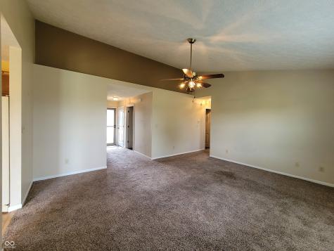 1096 Bumblebee Way Greenfield IN 46140