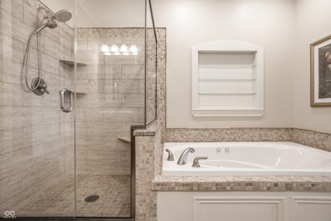 6691 Chapel Crossing Zionsville IN 46077