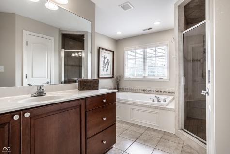 6691 Chapel Crossing Zionsville IN 46077