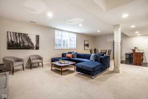 6691 Chapel Crossing Zionsville IN 46077