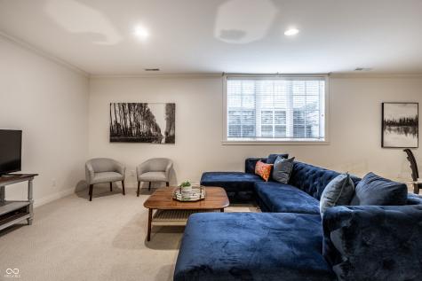 6691 Chapel Crossing Zionsville IN 46077