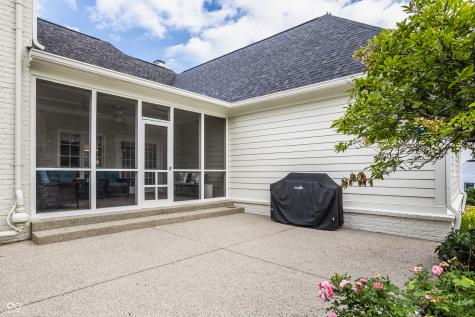 6691 Chapel Crossing Zionsville IN 46077