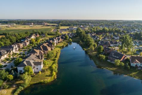 6691 Chapel Crossing Zionsville IN 46077