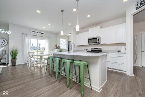 13380 Fielding Way Fishers IN 46037