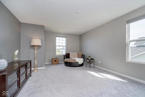 13380 Fielding Way Fishers IN 46037