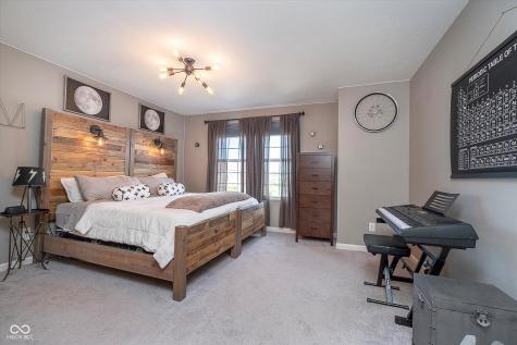13380 Fielding Way Fishers IN 46037