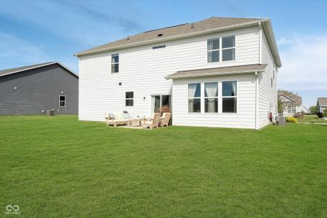 13380 Fielding Way Fishers IN 46037