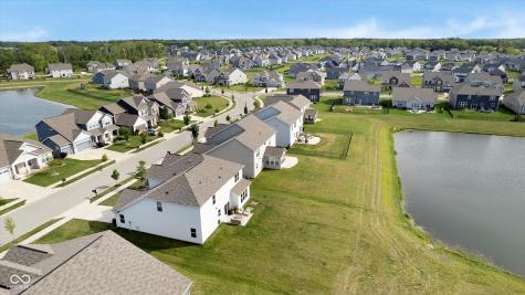 13380 Fielding Way Fishers IN 46037