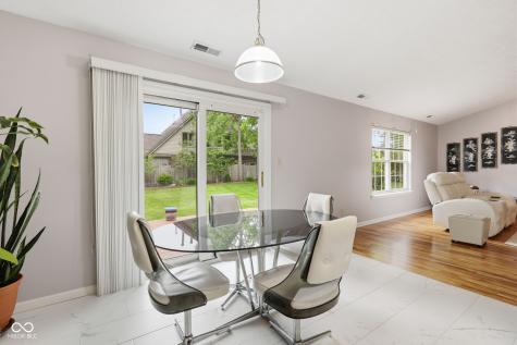 9555 Summer Ridge Place Indianapolis IN 46260