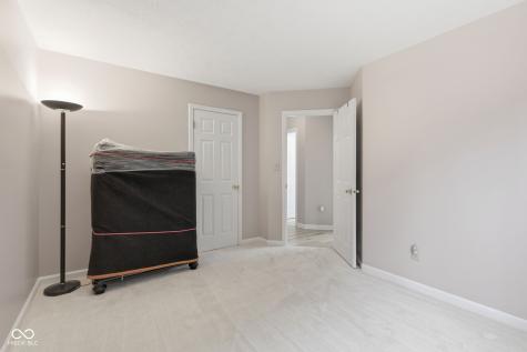 9555 Summer Ridge Place Indianapolis IN 46260