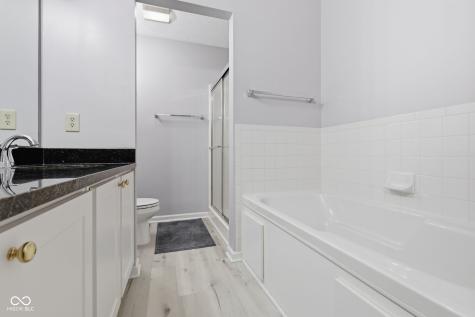 9555 Summer Ridge Place Indianapolis IN 46260