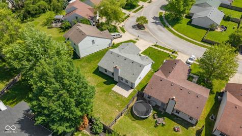 2324 Historic Oaks Boulevard Indianapolis IN 46214