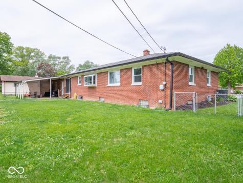 7047 W Lockerbie Drive Indianapolis IN 46214