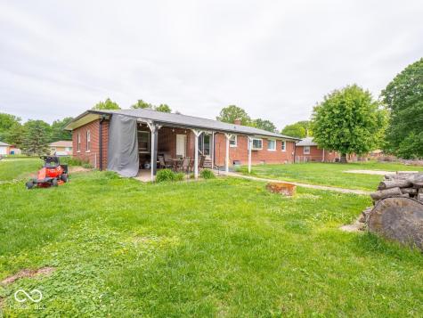 7047 W Lockerbie Drive Indianapolis IN 46214
