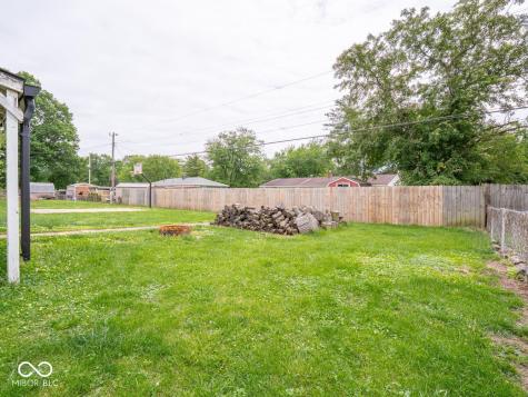 7047 W Lockerbie Drive Indianapolis IN 46214