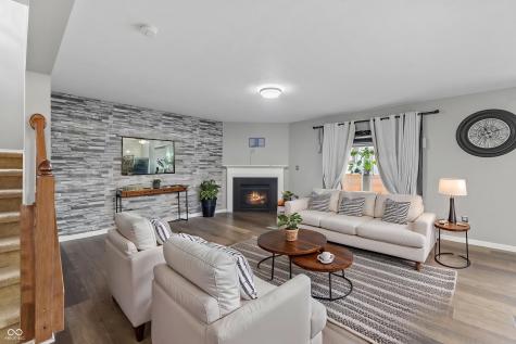 2804 Corlee Crescent Brownsburg IN 46112