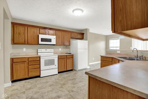11438 Arches Drive Indianapolis IN 46235