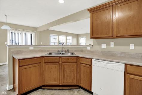 11438 Arches Drive Indianapolis IN 46235