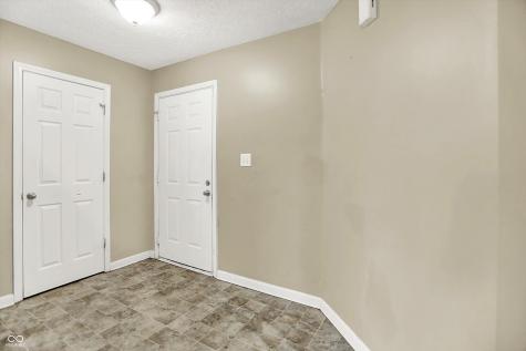 11438 Arches Drive Indianapolis IN 46235