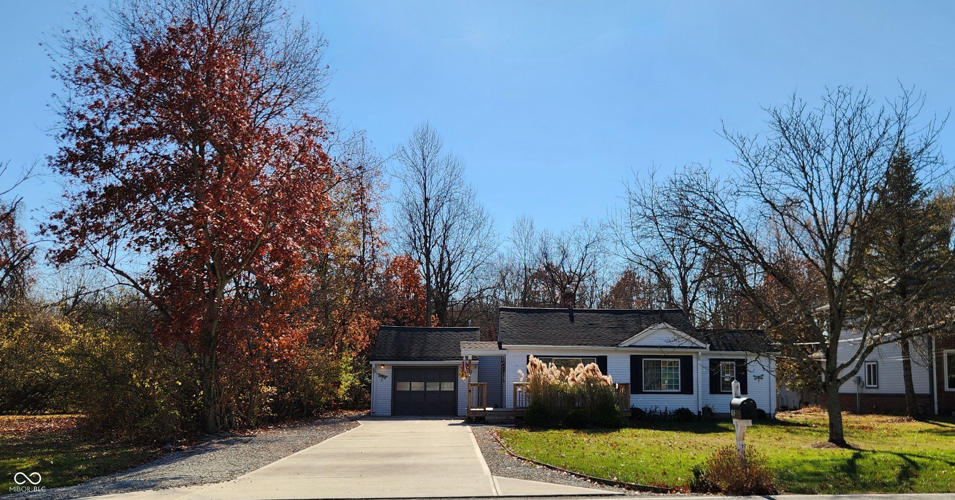8219 E 75th Street Indianapolis IN 46256