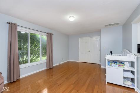 8950 Ellington Drive Indianapolis IN 46234