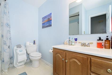 8950 Ellington Drive Indianapolis IN 46234