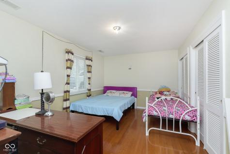 8950 Ellington Drive Indianapolis IN 46234