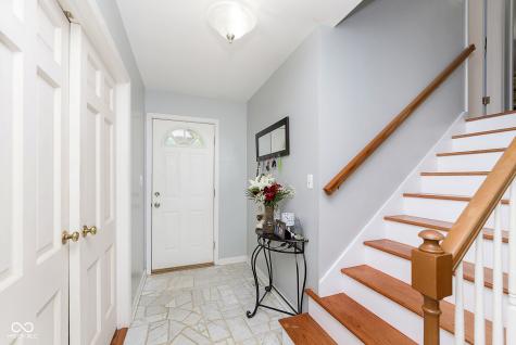 8950 Ellington Drive Indianapolis IN 46234