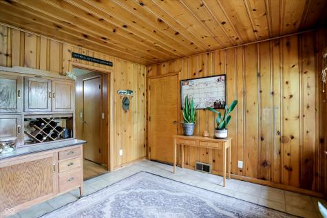 410 W Ash Street Zionsville IN 46077