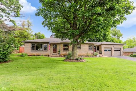 410 W Ash Street Zionsville IN 46077